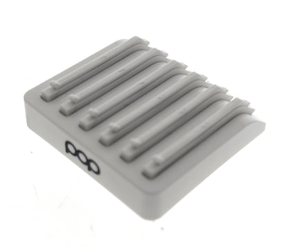 White pack of 6 replacement razor heads with the Pop Sonic logo